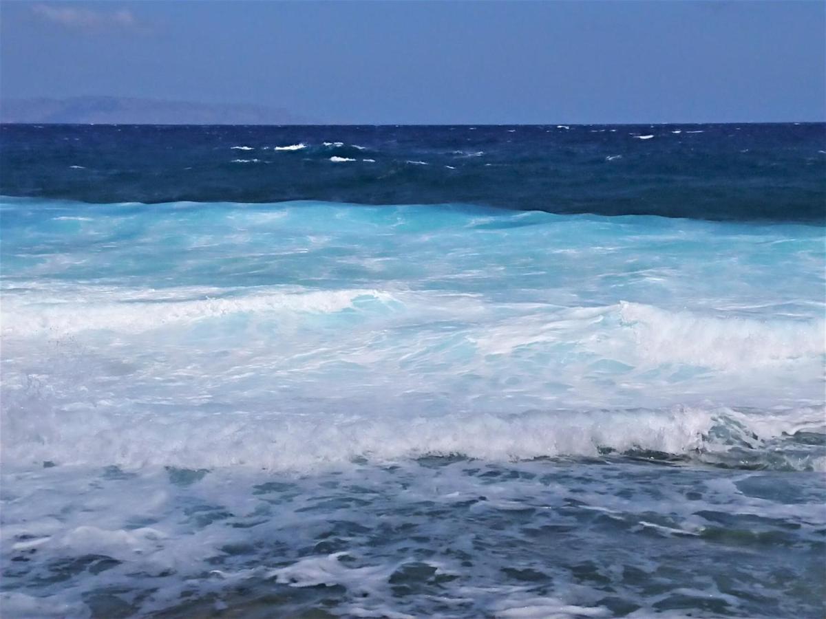 Holiday home ~~ Sea Breeze Covered House ~~ *